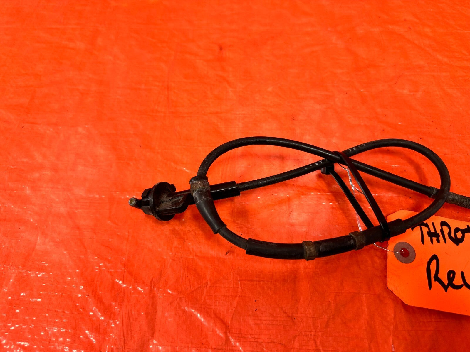 94 01 ACURA INTEGRA NON VTEC B18B1   THROTTLE CABLE OEM 2813