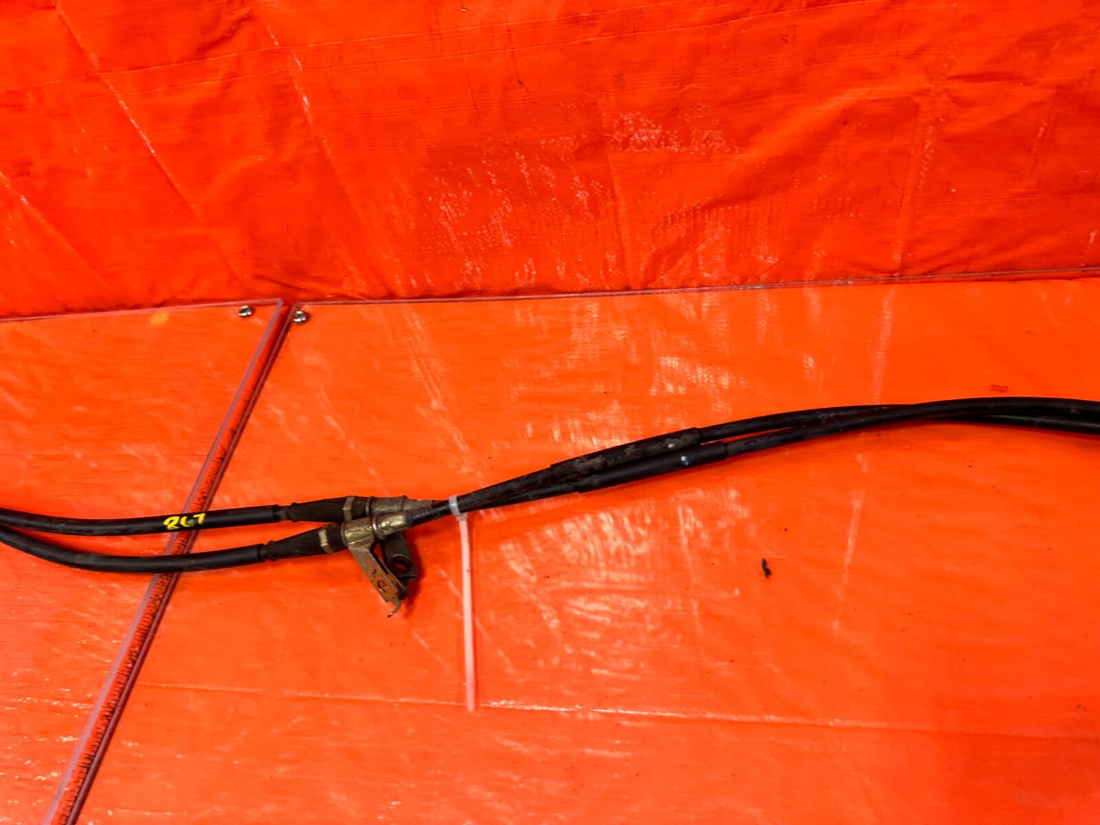 90 93 MAZDA MX 5 MIATA   EMERGENCY PARKING BRAKE CABLE SET CABLES LEFT RIGHT OEM6