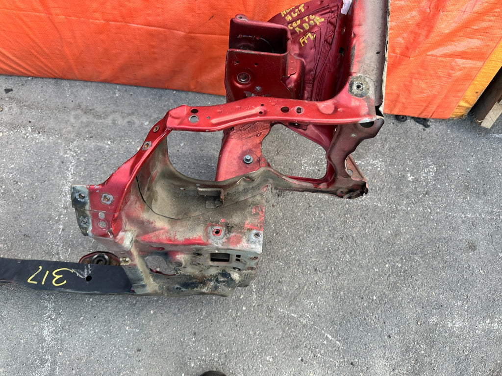 90 91 HONDA CIVIC HATCHBACK   RADIATOR SUPPORT CUT FRONT BULKHEAD    OEM 3173