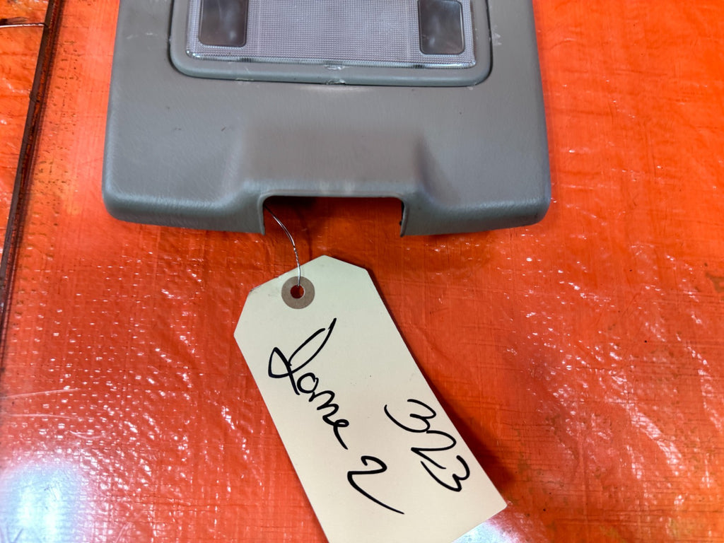 97 01 HONDA PRELUDE   FRONT   DOME MAP READING LIGHT LAMP   TAN COLOR   OEM 3231