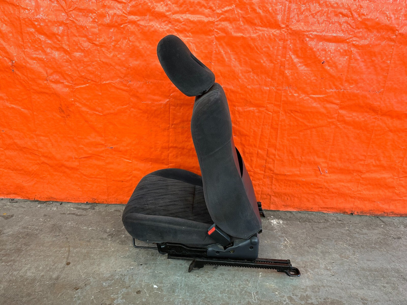 96 00 HONDA CIVIC EM1 SI MODEL PASSENGER RIGHT FRONT SEAT CHAIR & RAILS OEM #21814