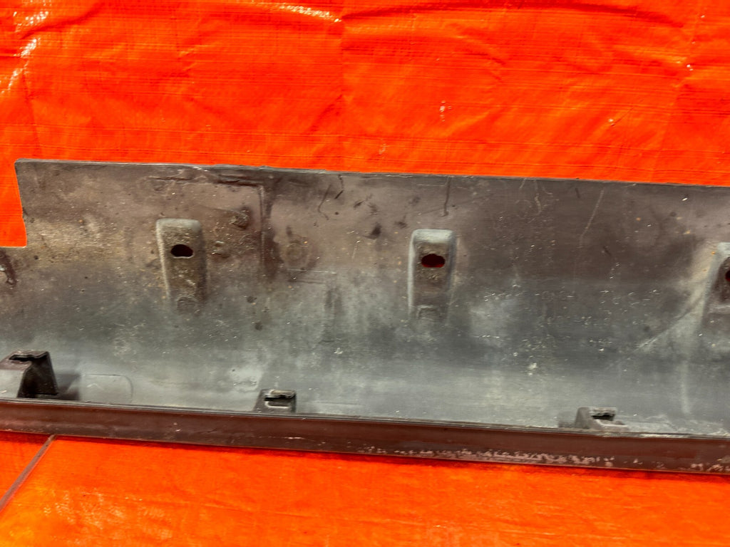 93 97 HONDA DEL SOL   SIDE SKIRT ROCKER MOLDING TRIM   LEFT SIDE   OEM #2945