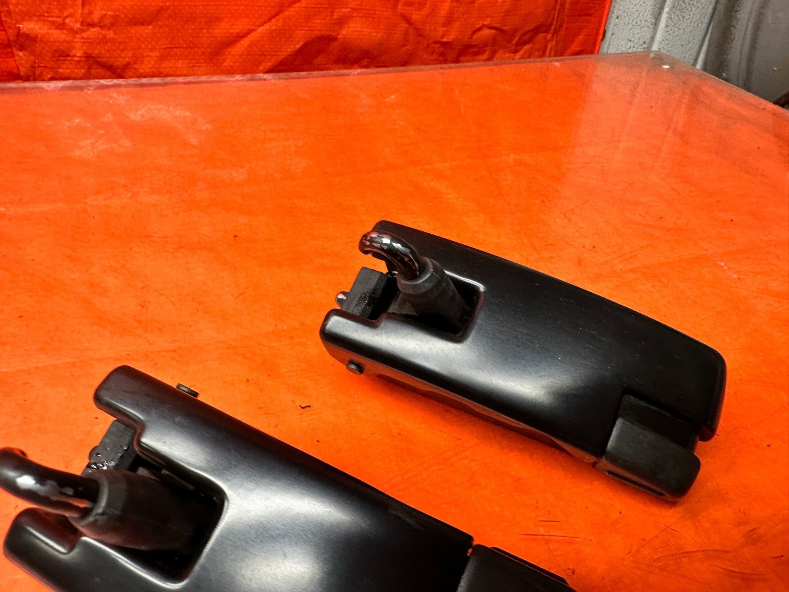 00 03 HONDA S2000 AP1 2.0L CONVERTIBLE SOFT TOP ROOF LOCK LATCHES LEFT RIGHT 33715