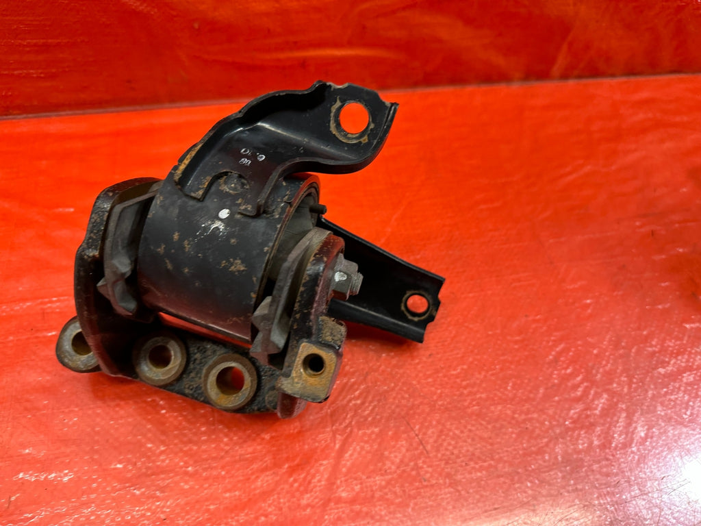 08 15 LANCER EVOLUTION X EVO 10 MR   RIGHT ENGINE MOTOR MOUNT W/ BRACKET OEM 21413