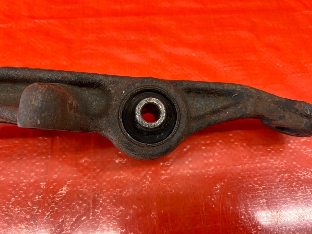 88 91 HONDA CRX   FRONT LOWER CONTROL ARM SET   LEFT & RIGHT ARMS    OEM #15713