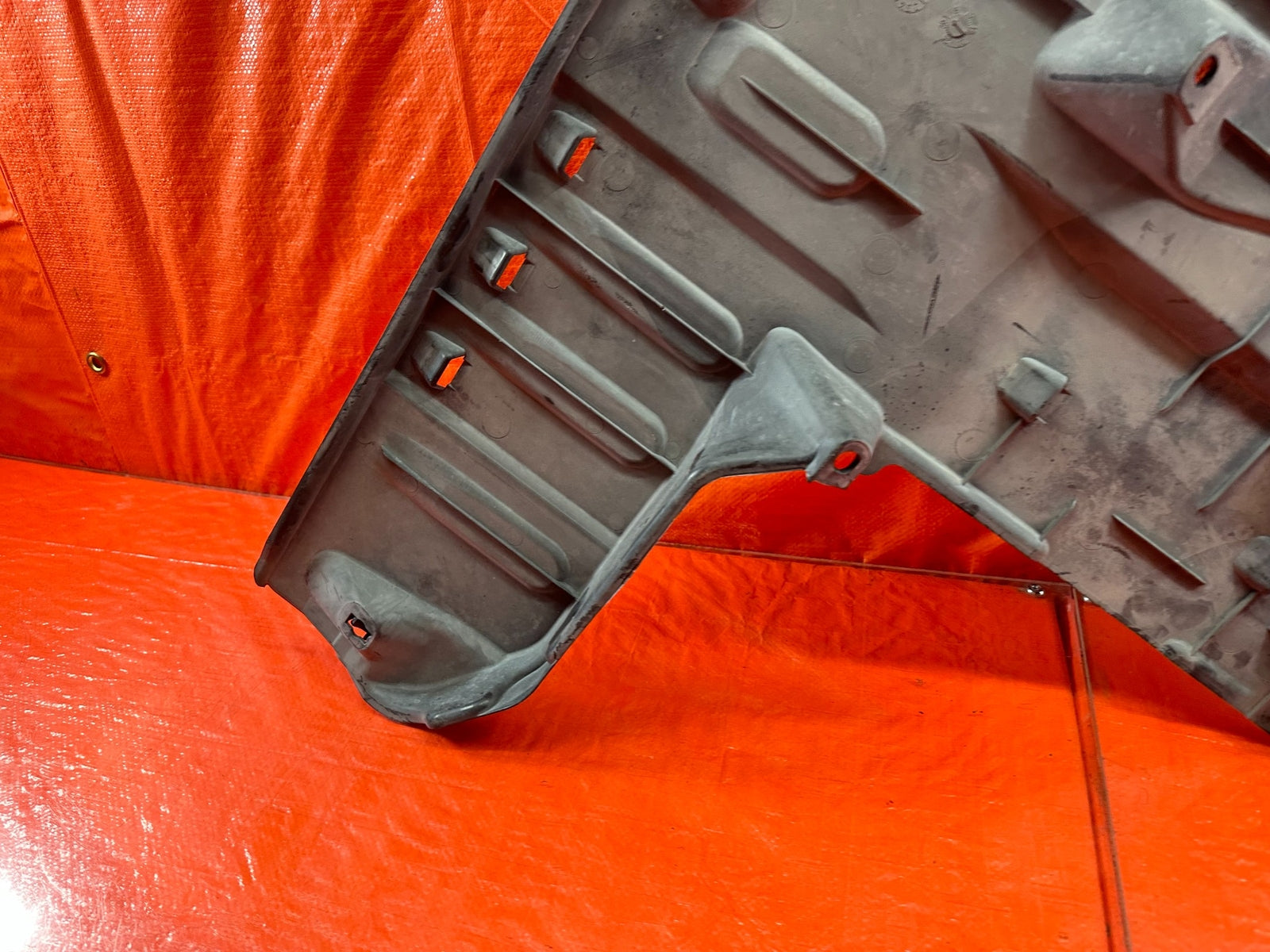 06 11 HONDA CIVIC   UNDER FLOOR COVER   74625 SNE A000   OEM FACTORY OE #2034
