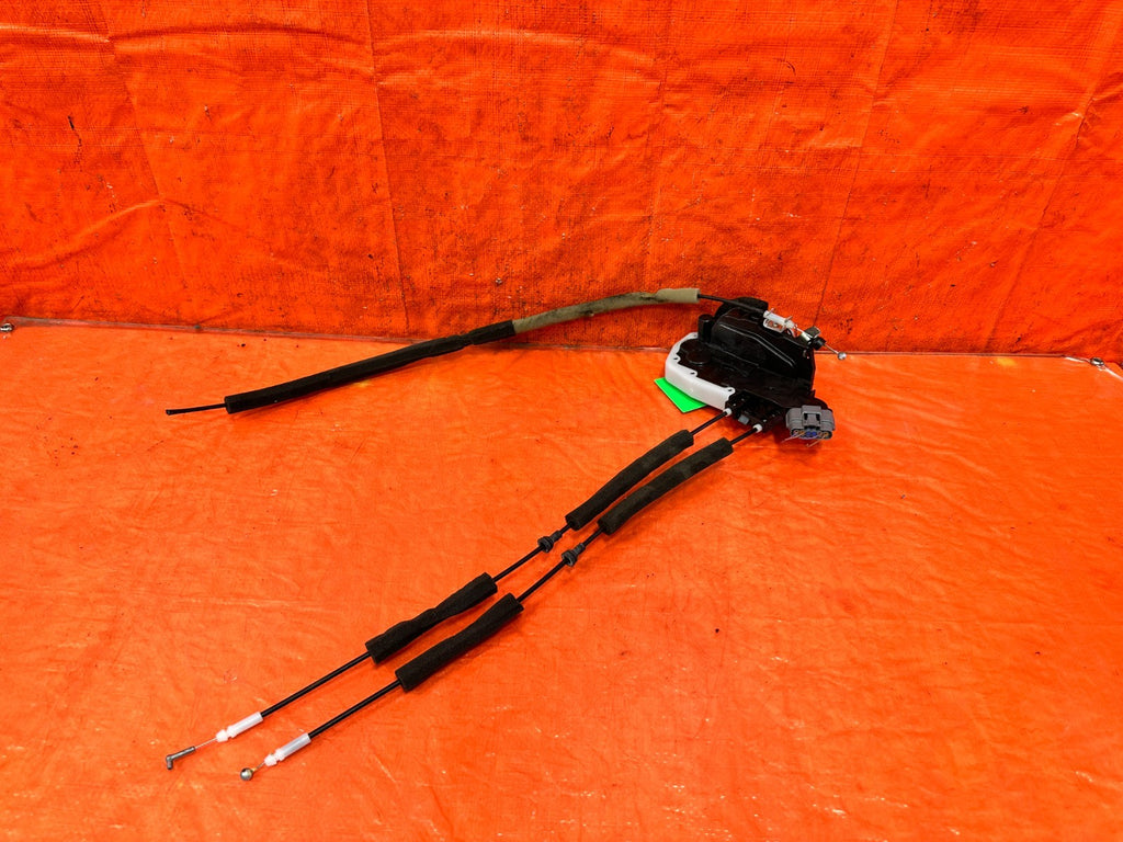 14 20 INFINITI Q50   DRIVER LEFT REAR DOOR LOCK ACTUATOR LATCH    OEM 3161