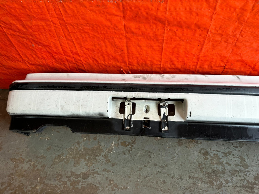 88 89 HONDA CRX   REAR BUMPER COVER   WHITE COLOR   OEM FACTORY #2436