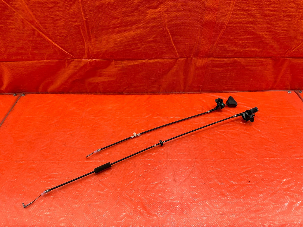 07 11 HONDA CIVIC SI SEDAN   LEFT & RIGHT REAR SEAT RELEASE PULL CABLES OEM #22012