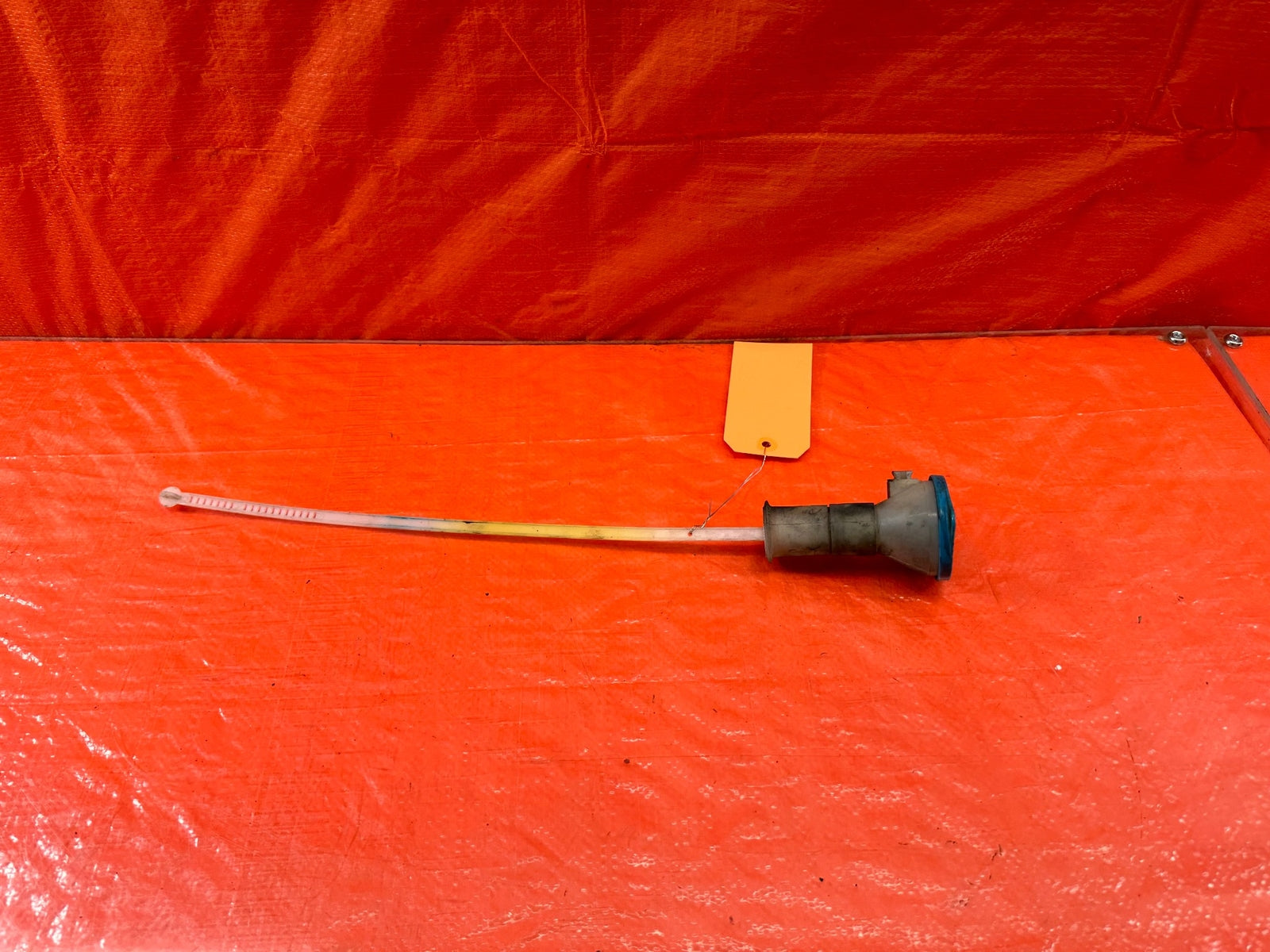 95 98 HONDA ODYSSEY   WINDSHIELD WIPER TANK NECK W/ CAP   OEM FACTORY #1937