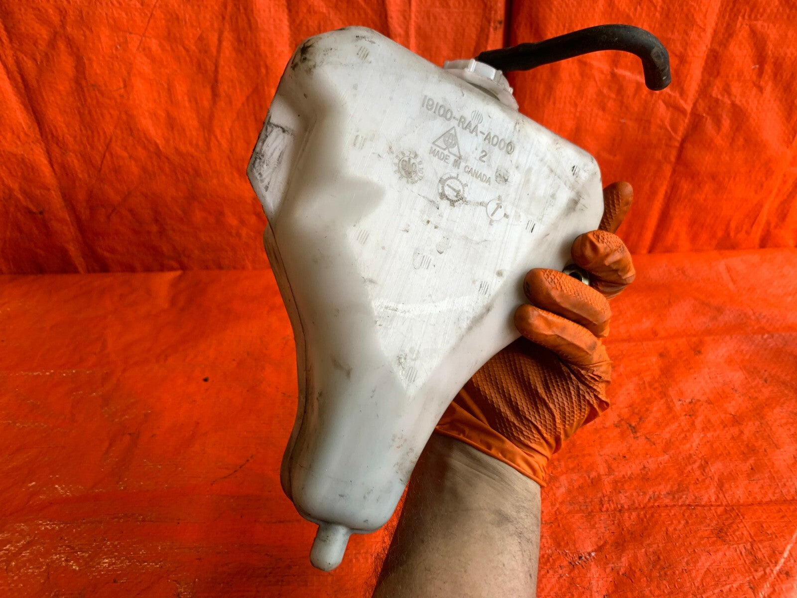 OEM 2006 06 HONDA ACCORD LX SEDAN   COOLANT OVERFLOW TANK WITH CAP AND LINE7
