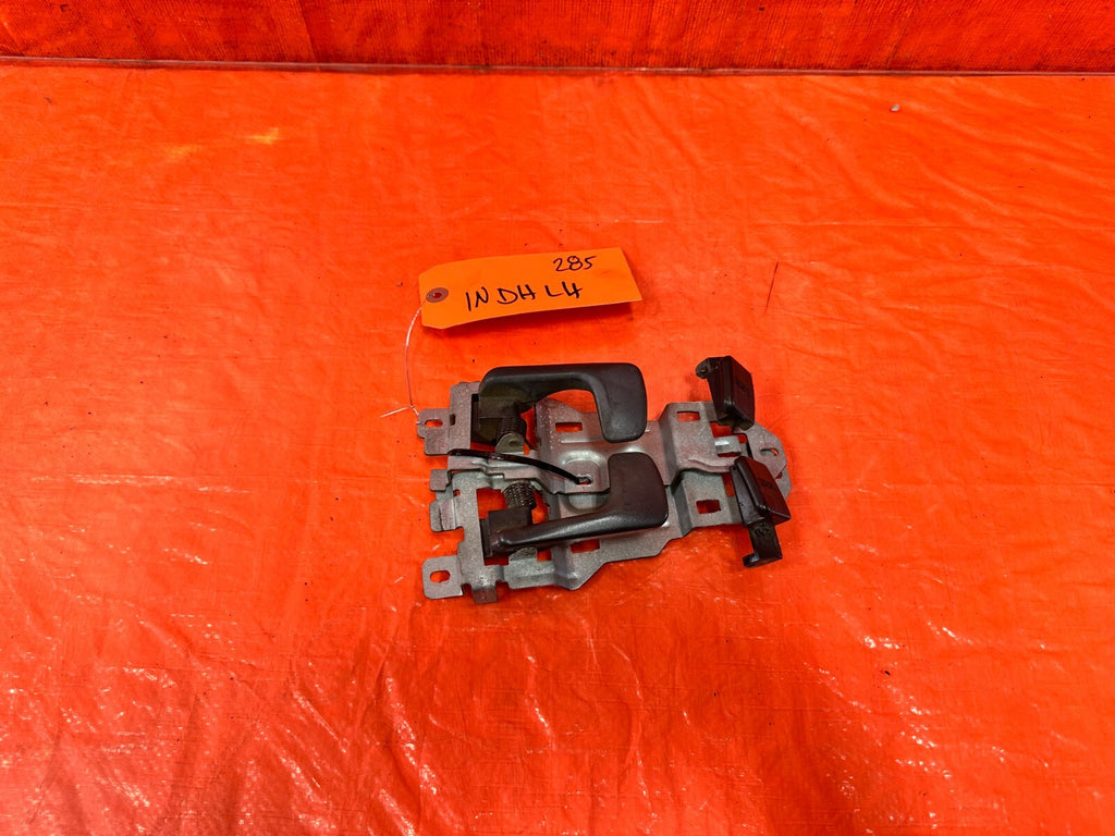 96 00 HONDA CIVIC COUPE INTERIOR DOOR HANDLE SET LEFT AND RIGHT HANDLES OEM #2850