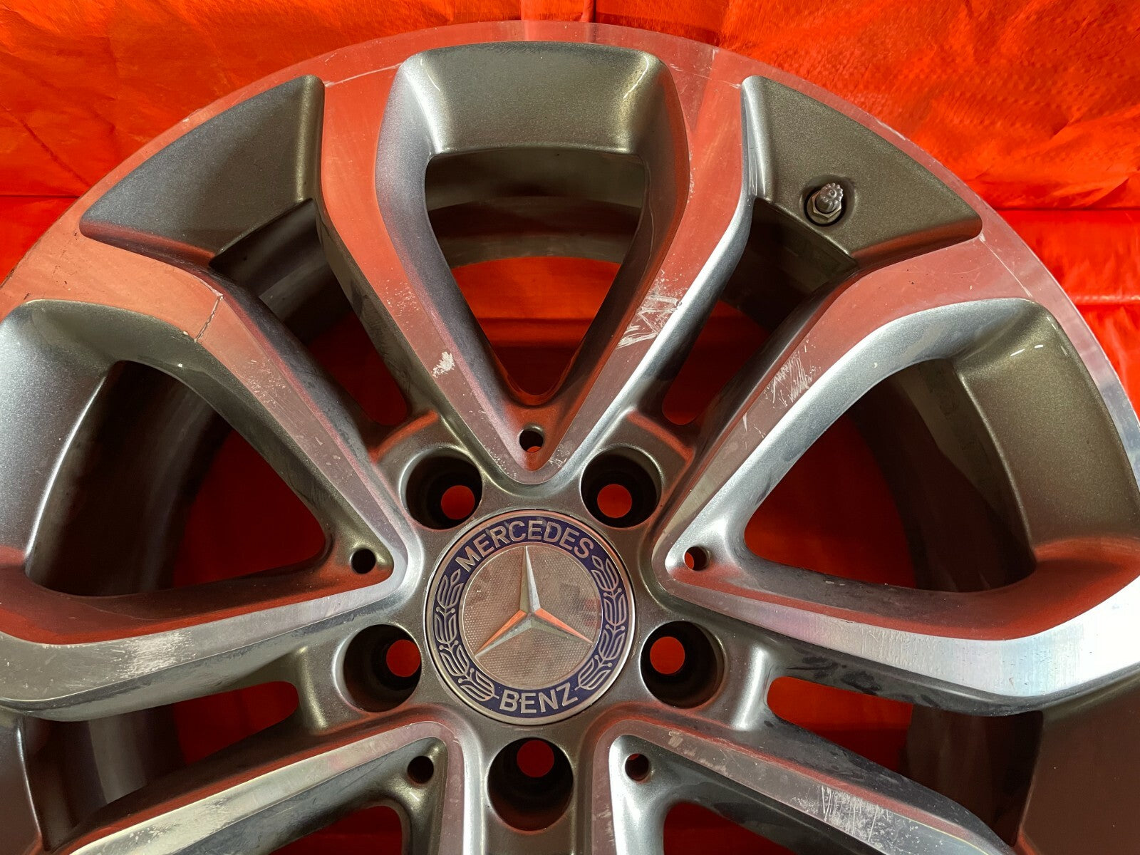 15 18 MERCEDES BENZ C300 W205   WHEEL RIM   A205 401 02 00   OEM OE FACTORY   3
