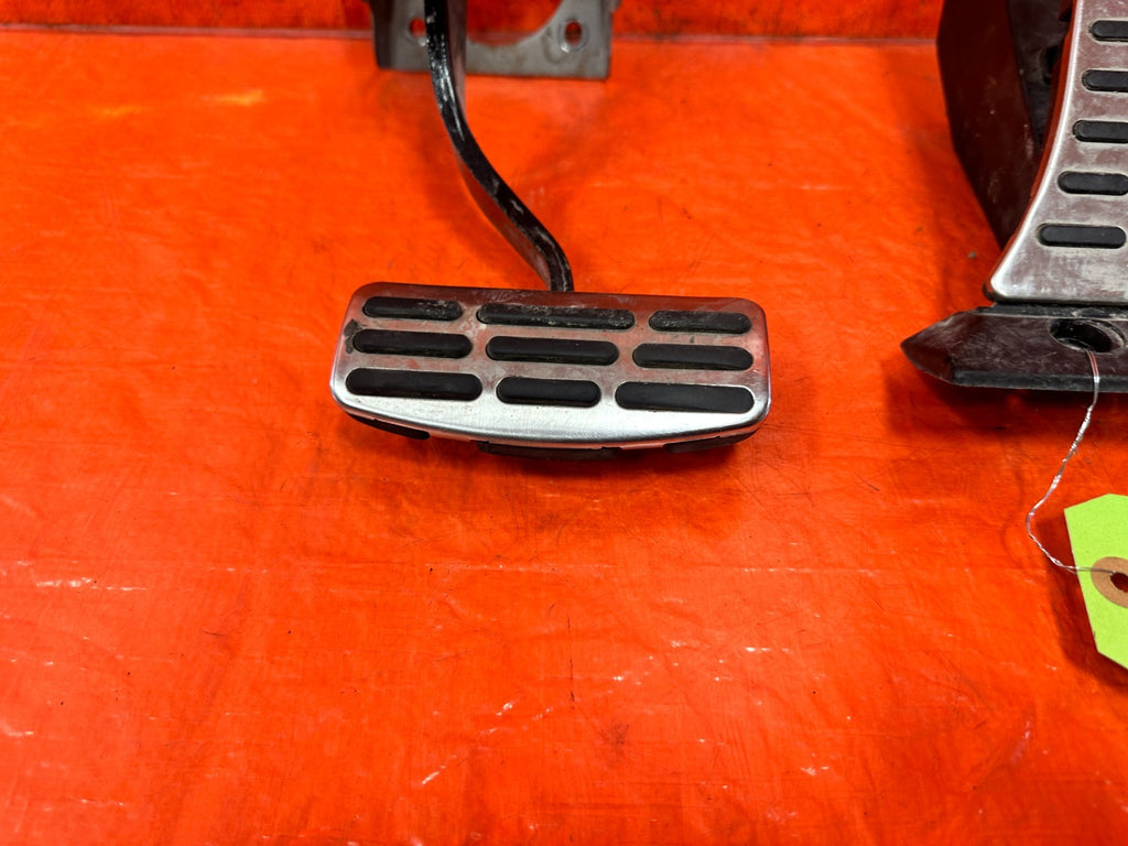 10 16 HYUNDAI GENESIS COUPE 3.8L   AUTOMATIC PEDALS GAS FUEL BRAKE OEM #2993