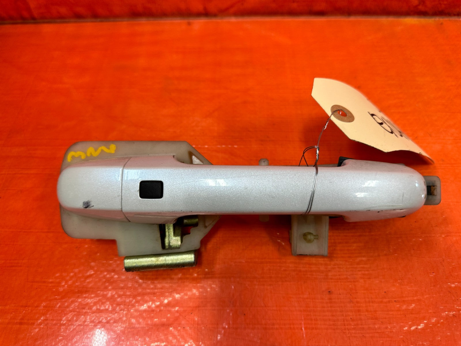 14 16 HYUNDAI GENESIS COUPE RIGHT EXTERIOR DOOR HANDLE   W/ SMART KEY   OEM 3260