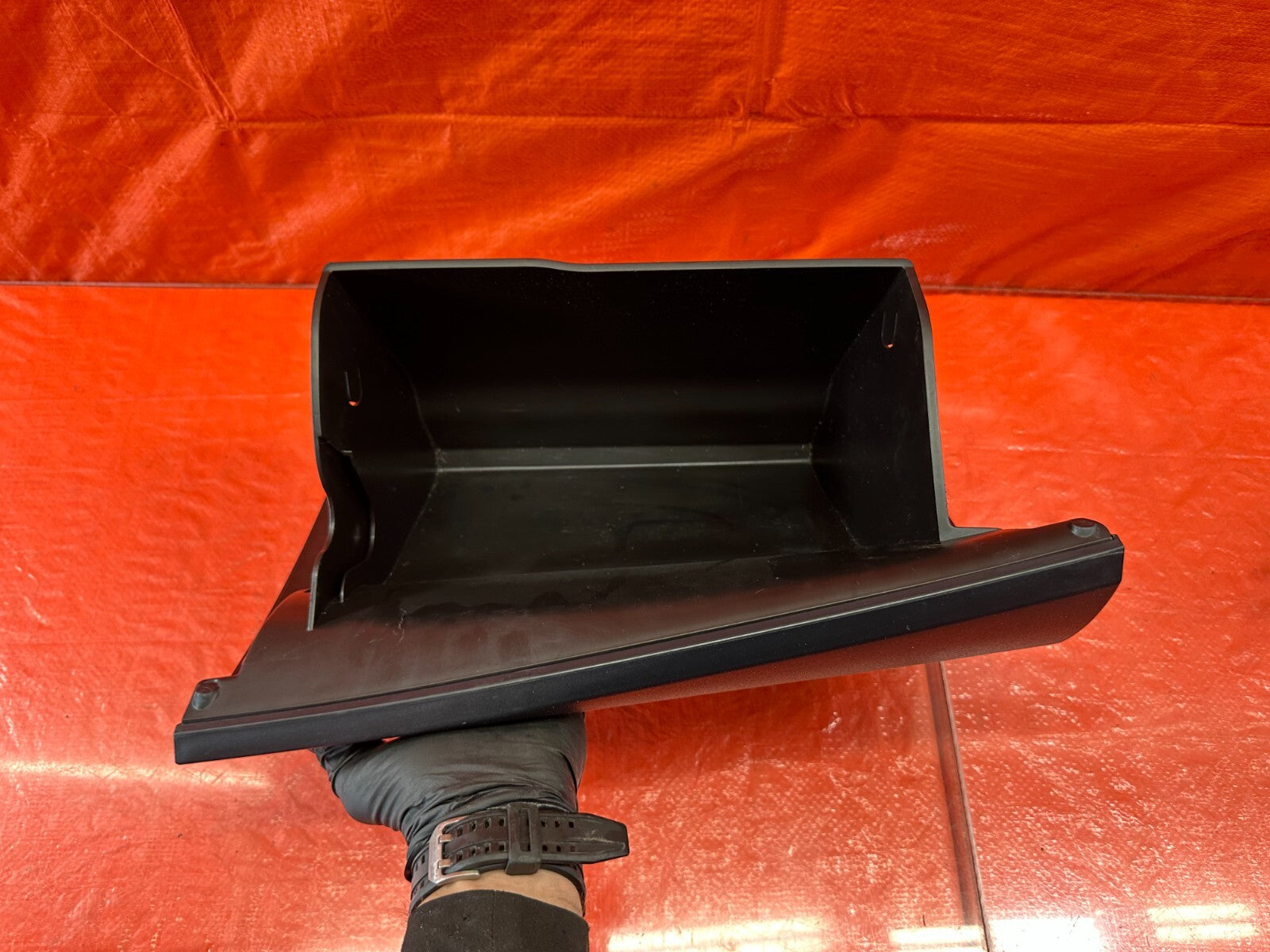 11 15 LANCER EVOLUTION X 10   GLOVE BOX   LEATHER INTERIOR MODELS   OEM #2067