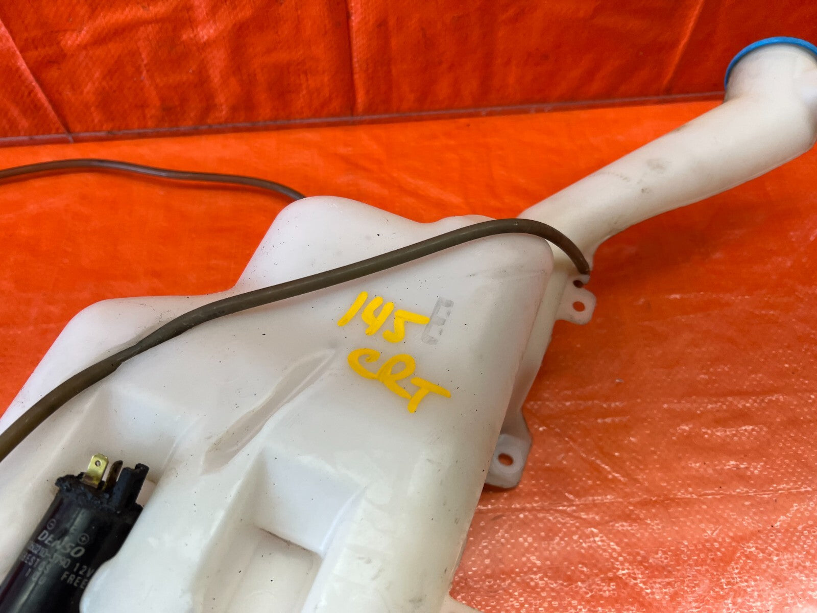 2000 ACURA 1.6 EL   WINDSHIELD WIPER RESERVOIR WIPER TANK W/ MOTOR   OEM #1455