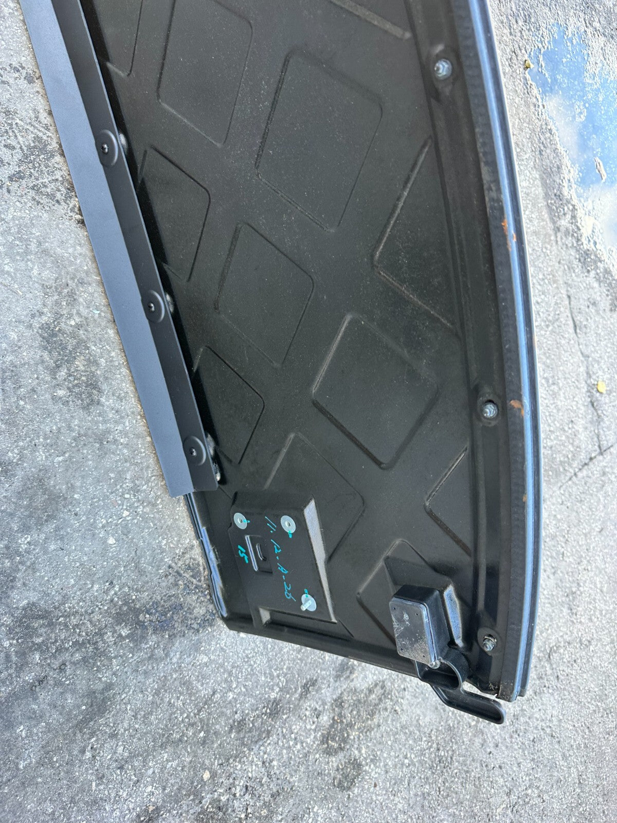 09 15 INFINITI G37 CONVERTIBLE   PARCEL SHELF   OEM FACTORY OE #2786