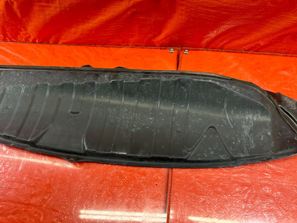 06 11 CIVIC WINDSHIELD WIPER COWL EXTENSION COVER BRACKET PLATE   OEM OE  #2034