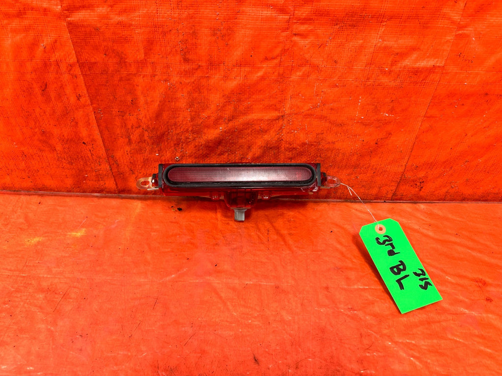 02 06 ACURA RSX TYPE S   3RD BRAKE LIGHT THIRD BRAKING LAMP   OEM #3150
