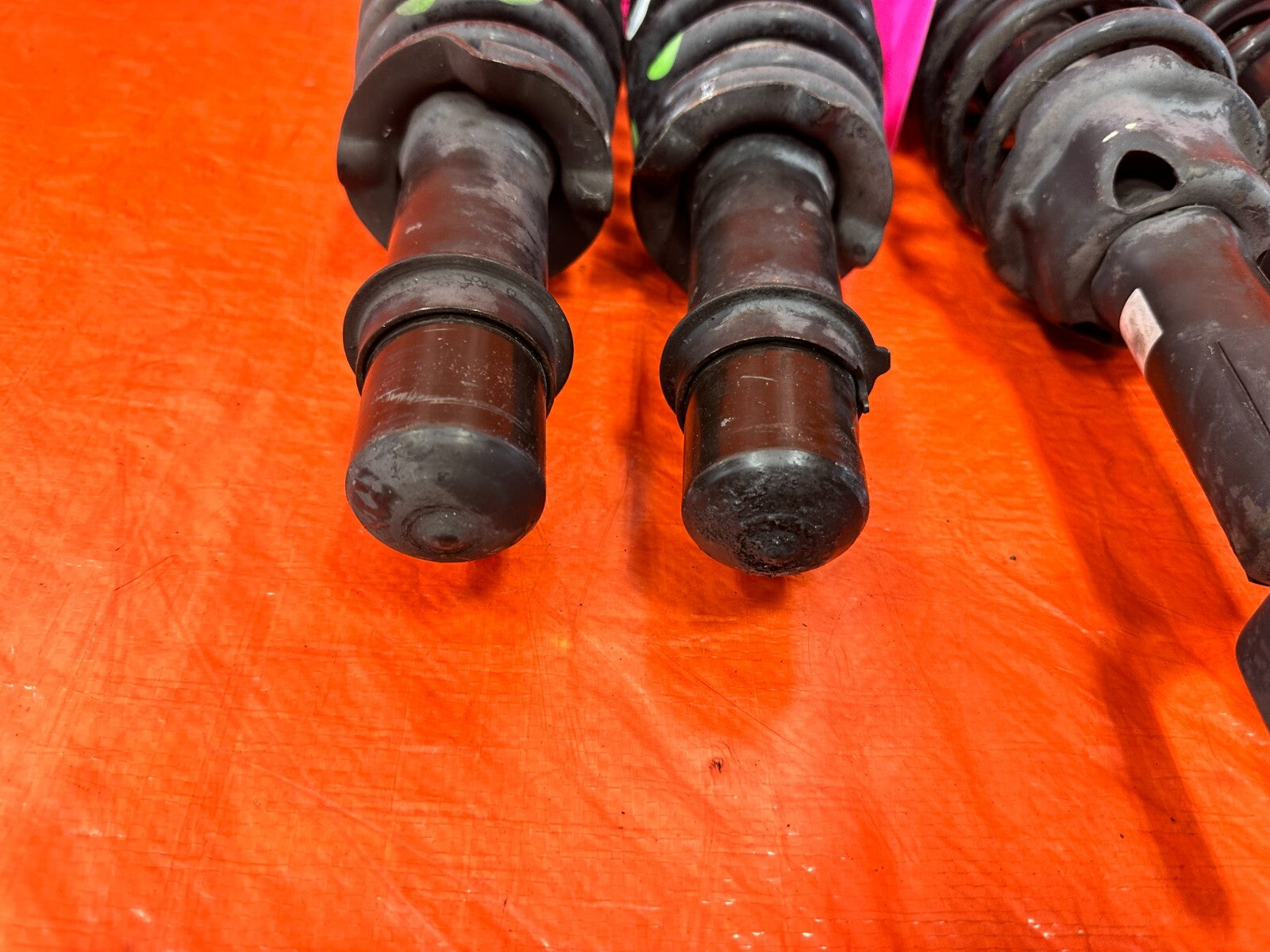 96 00 HONDA CIVIC GENUINE   FACTORY SUSPENSION SHOCKS AND SPRINGS OEM 2976