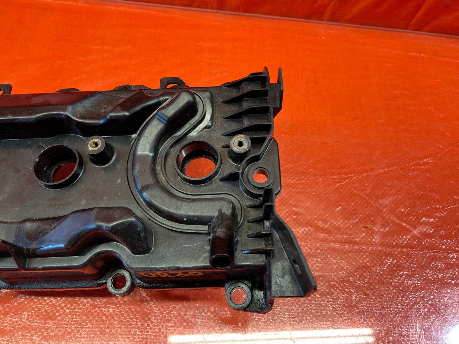 16 19 INFINITI Q50 17 18 Q60 3.0L   VR30DDTT   VALVE COVER   PASSENGER RIGHT OEM4