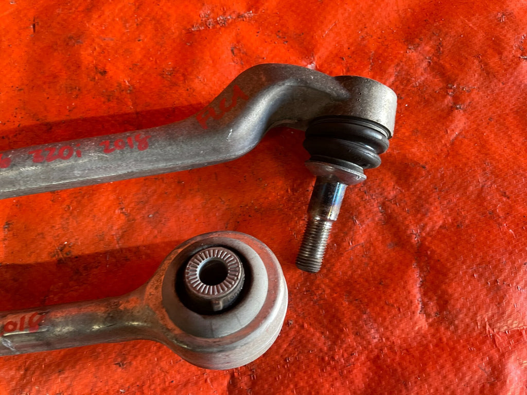 2016 16 BMW 328I  REAR WHEEL DRIVE   FRONT LOWER CONTROL ARM SET   LEFT RIGHT   3