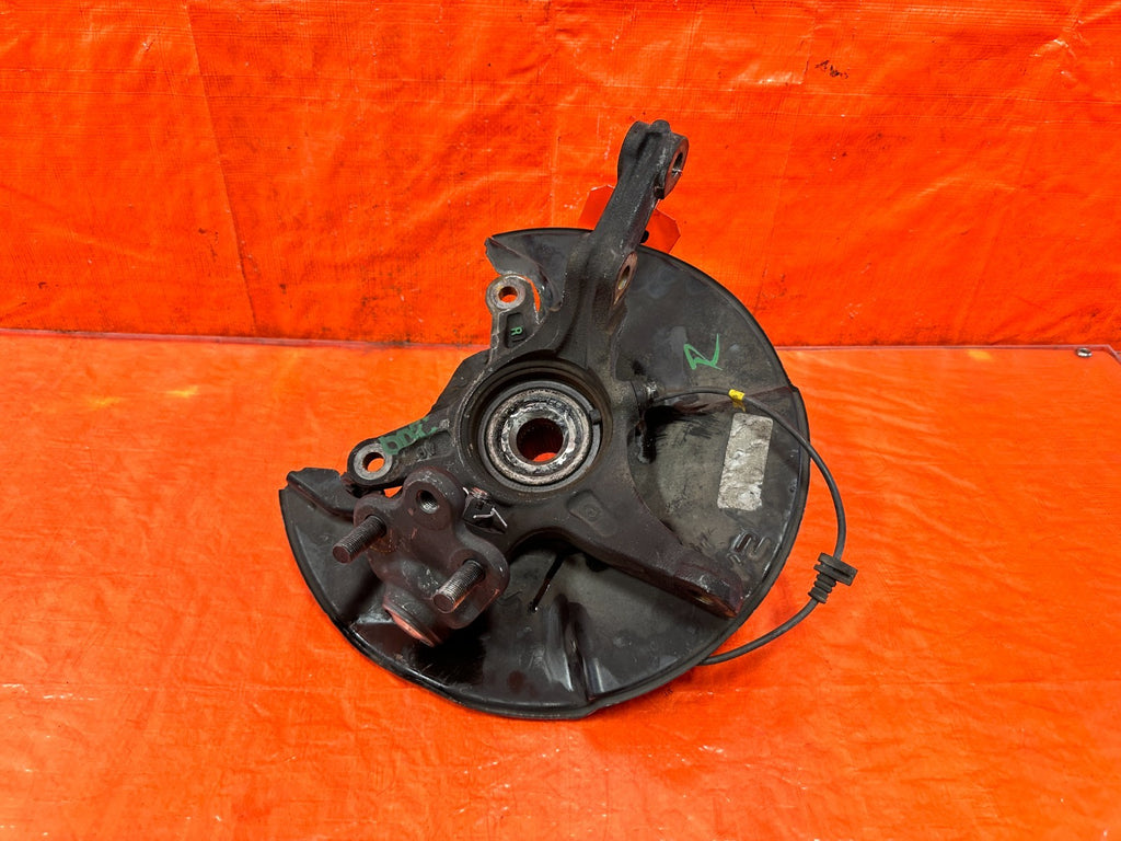 06 11 HONDA CIVIC SI 2D & 4D PASSENGER RIGHT FRONT SPINDLE KNUCKLE HUB OEM #3005
