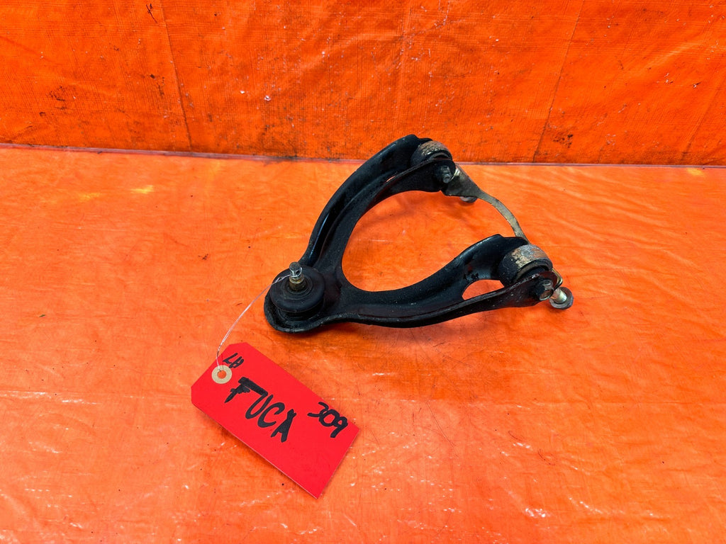 94 01 ACURA INTEGRA DRIVER LEFT FRONT SPINDLE KNUCKLE HUB & LOWER CONTROL ARM 0917
