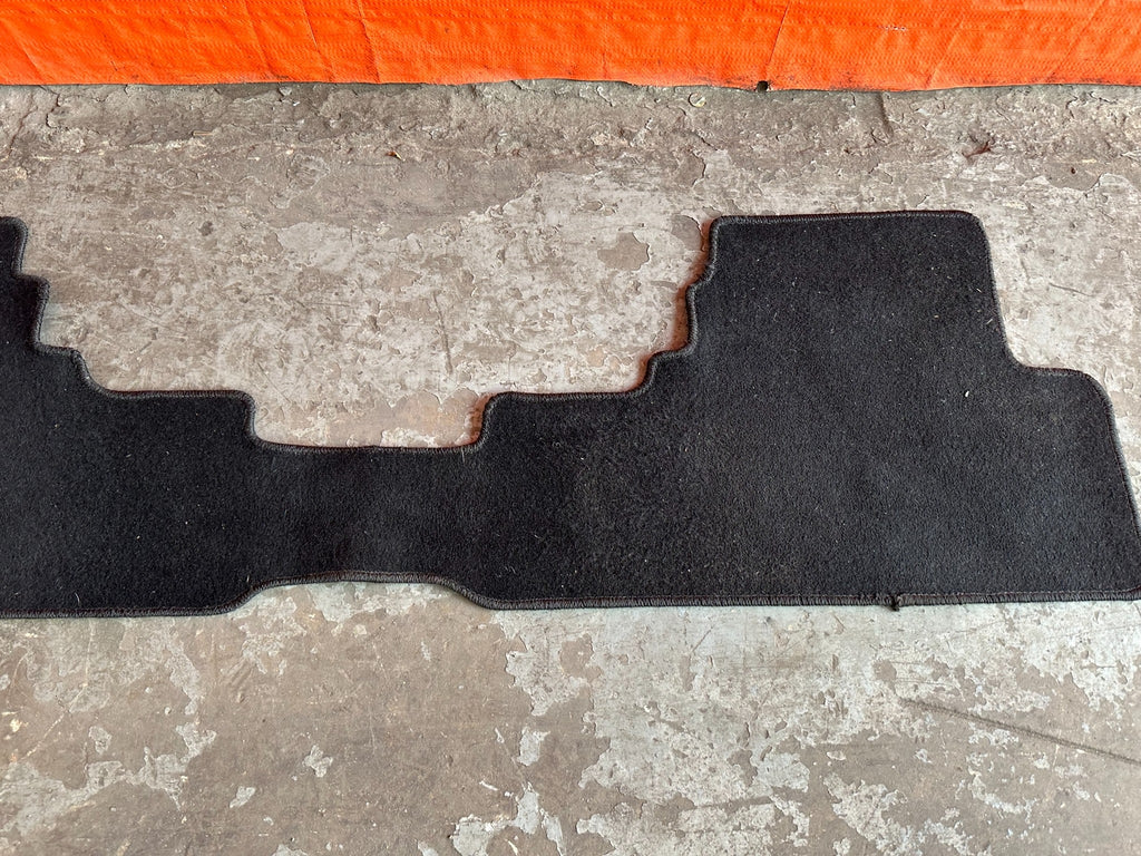 08 15 INFINITI G37 & Q60    2D COUPE   REAR FLOOR MAT   BLACK   OEM #1885
