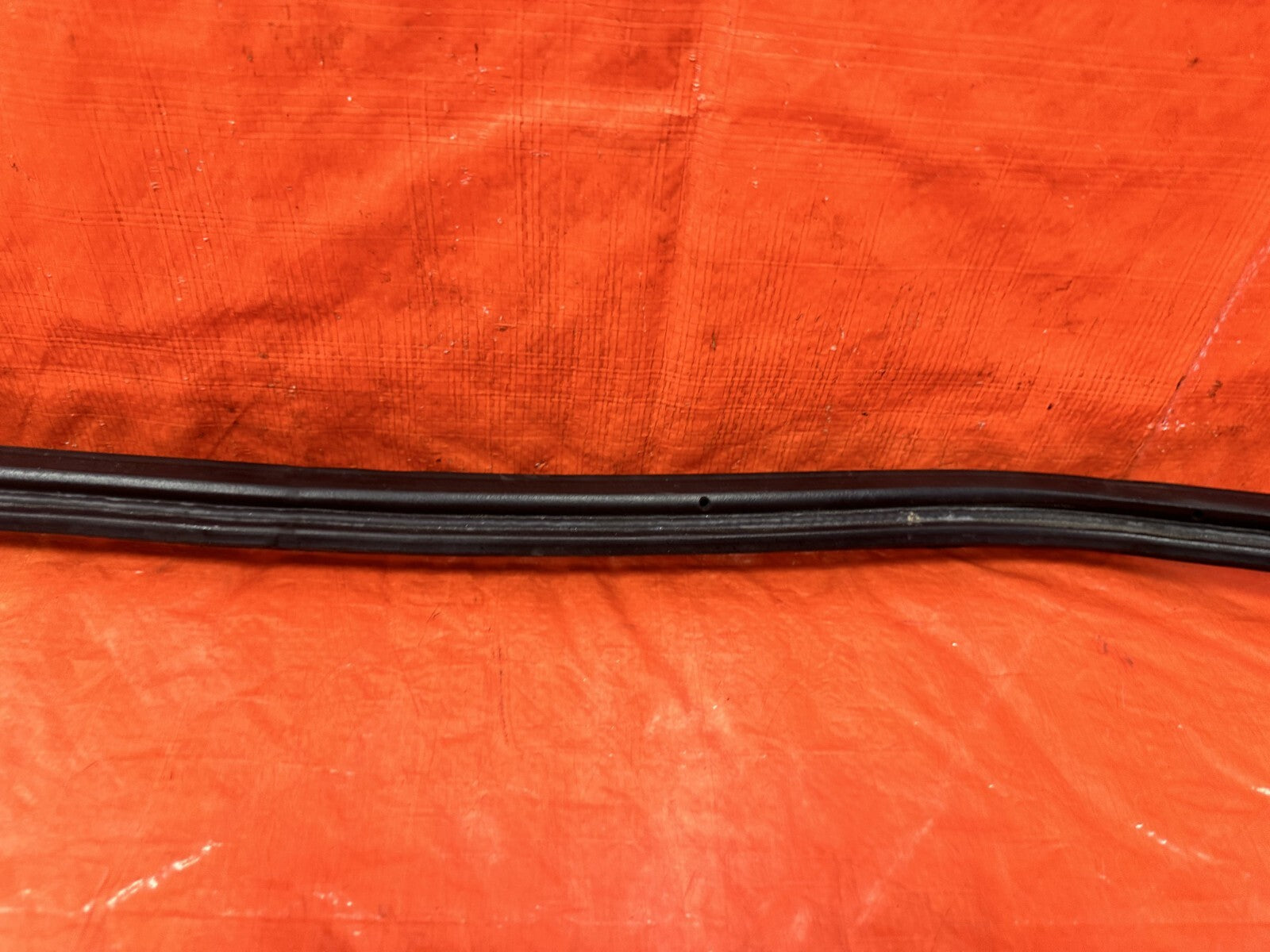 00 09 HONDA S2000   REAR TRUNK WEATHER STRIP GASKET SEAL   OEM FACTORY #2906