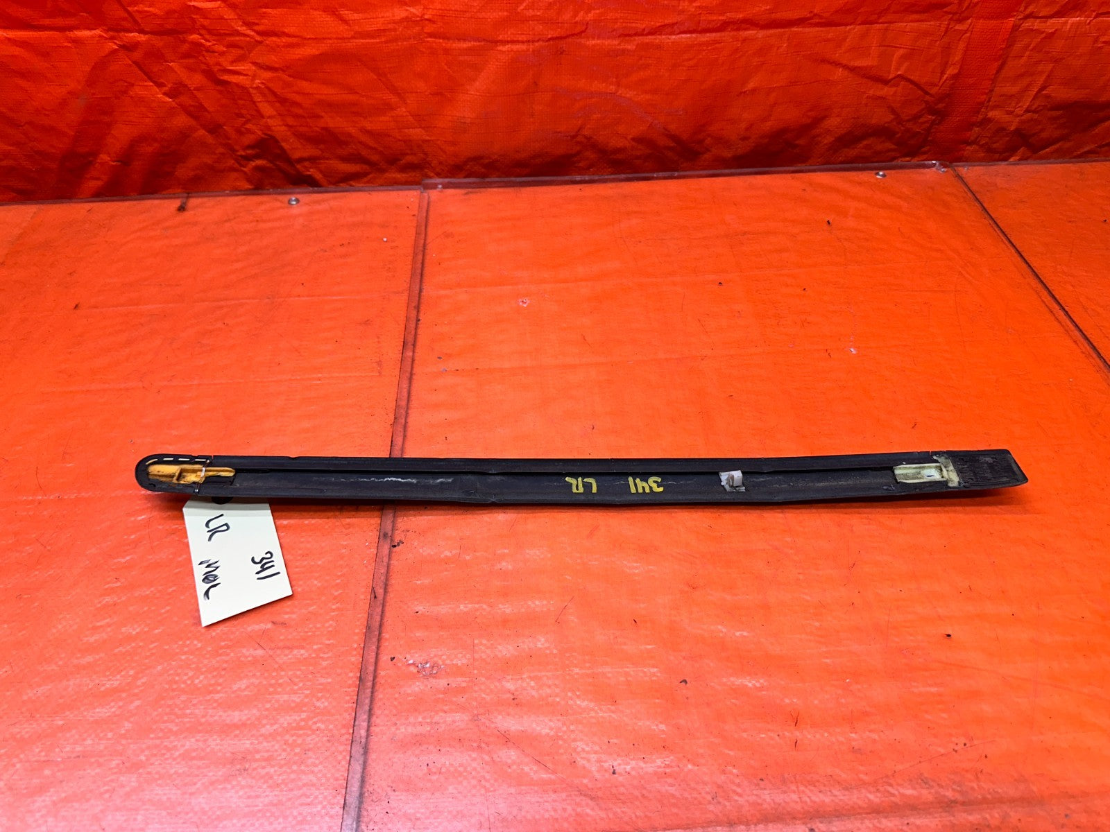 94-01 ACURA INTEGRA 4D 1.8L LEFT REAR LR DOOR TRIM MOLDING DRIVER OEM #3419