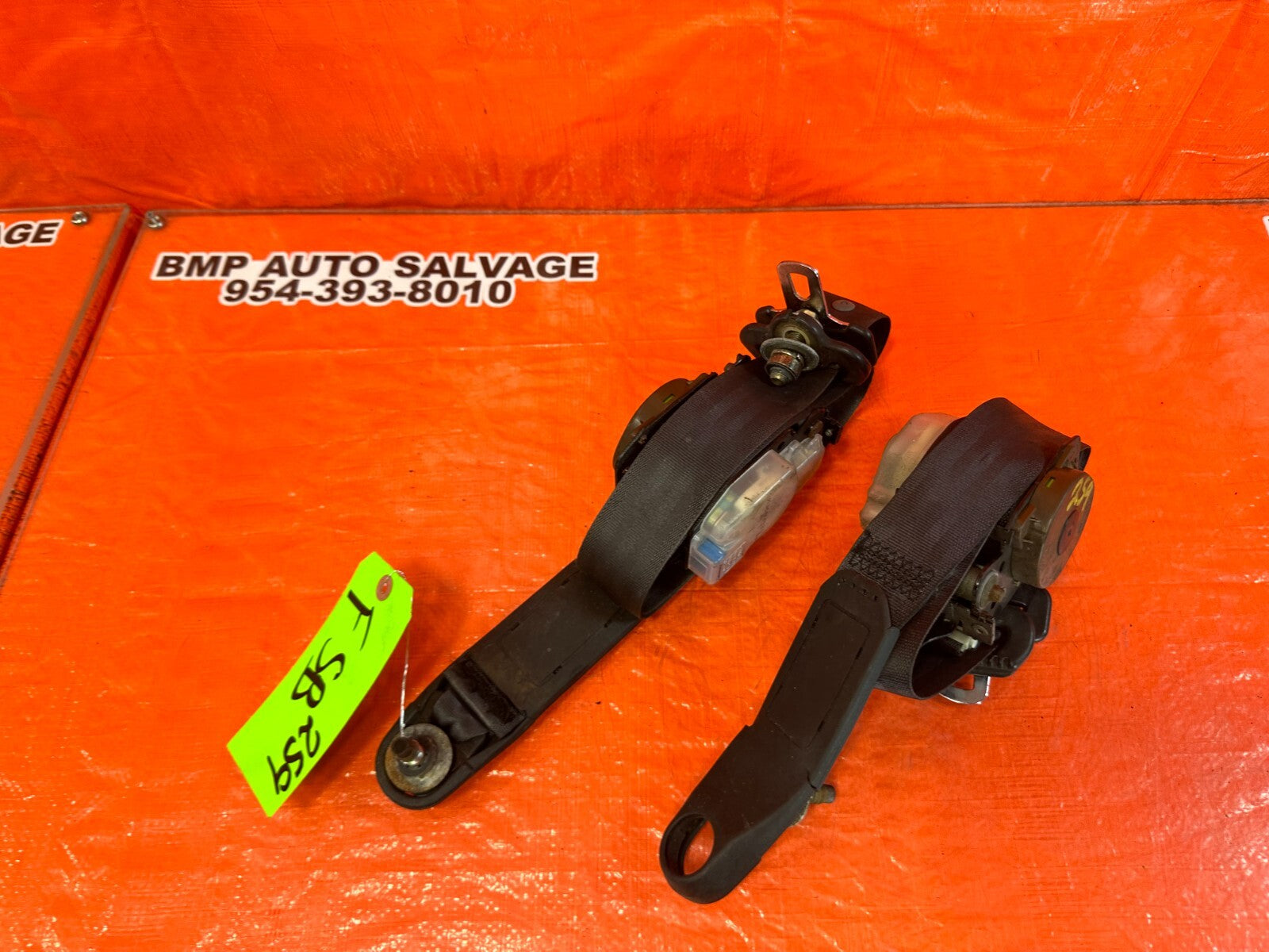 97 01 HONDA PRELUDE   LEFT & RIGHT FRONT SEAT BELTS   OEM FACTORY #2597