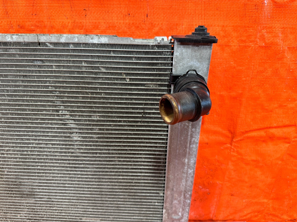 08 15 INFINITI G37 & Q60  2D COUPE   6 SPEED MANUAL RADIATOR & CONDENSER OEM 315