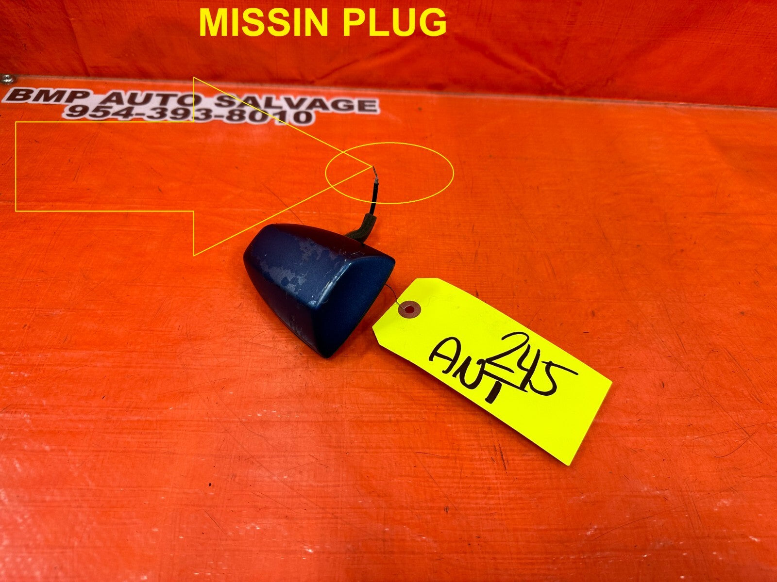 08 13 INFINITI G37 COUPE 2D   TOP ROOF SHARK FIN RADIO ANTENNA   BLUE   OEM 2450