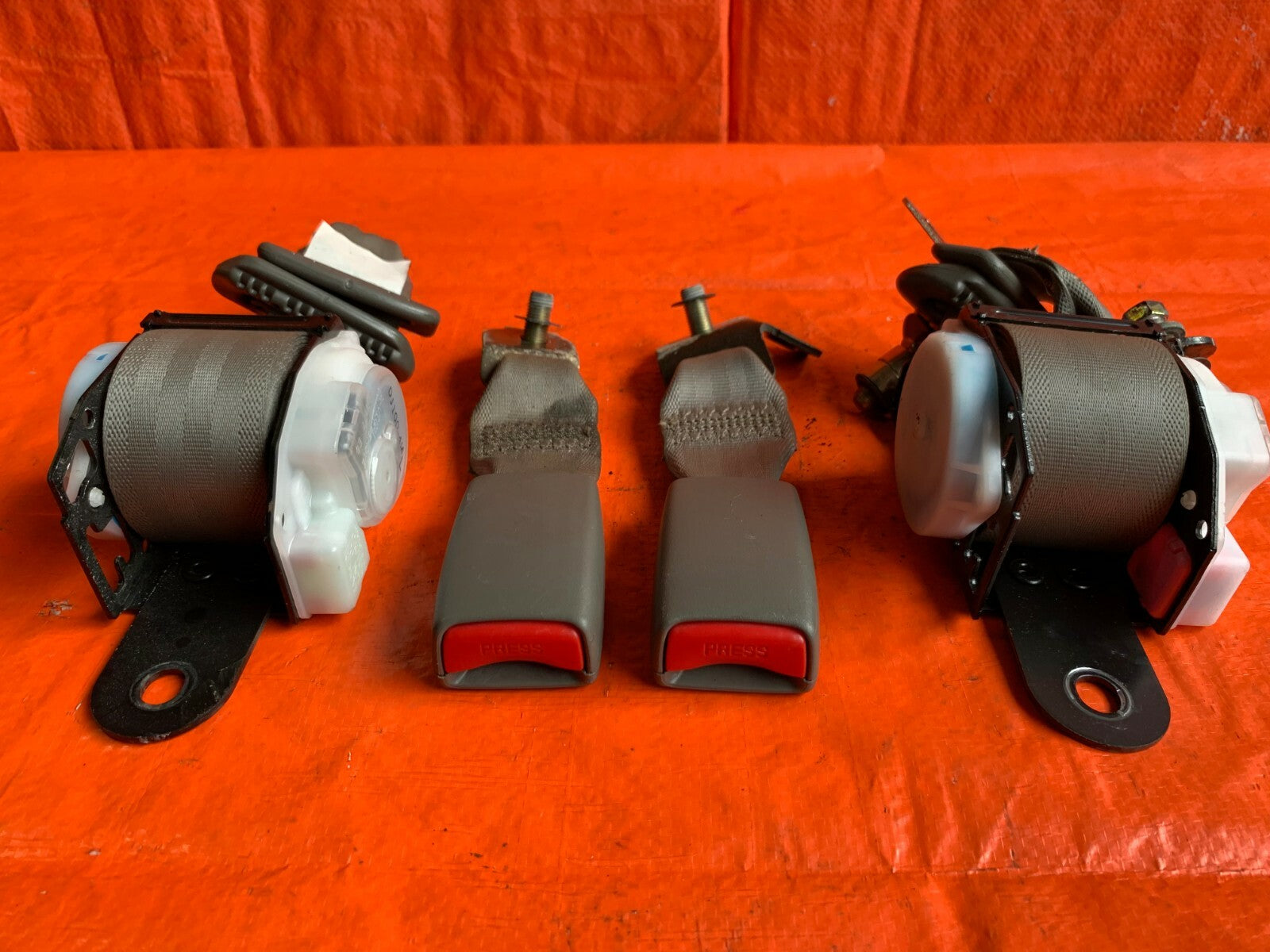OEM 2004 04 ACURA RSX TYPE S   REAR SEAT BELT SET   DRIVER LEFT PASSENGER RIGHT3