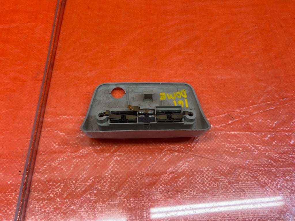 94 01 INTEGRA SEDAN   FRONT   DOME MAP READING LIGHT LAMP   GRAY   OEM #1617