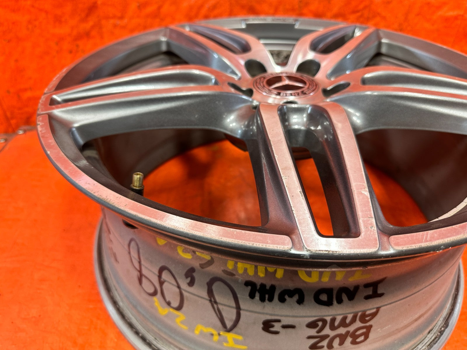 19" OEM MERCEDES E CLASS W213 AMG WHEEL 19x8 5 TWIN SPOKE RIM A21340120005