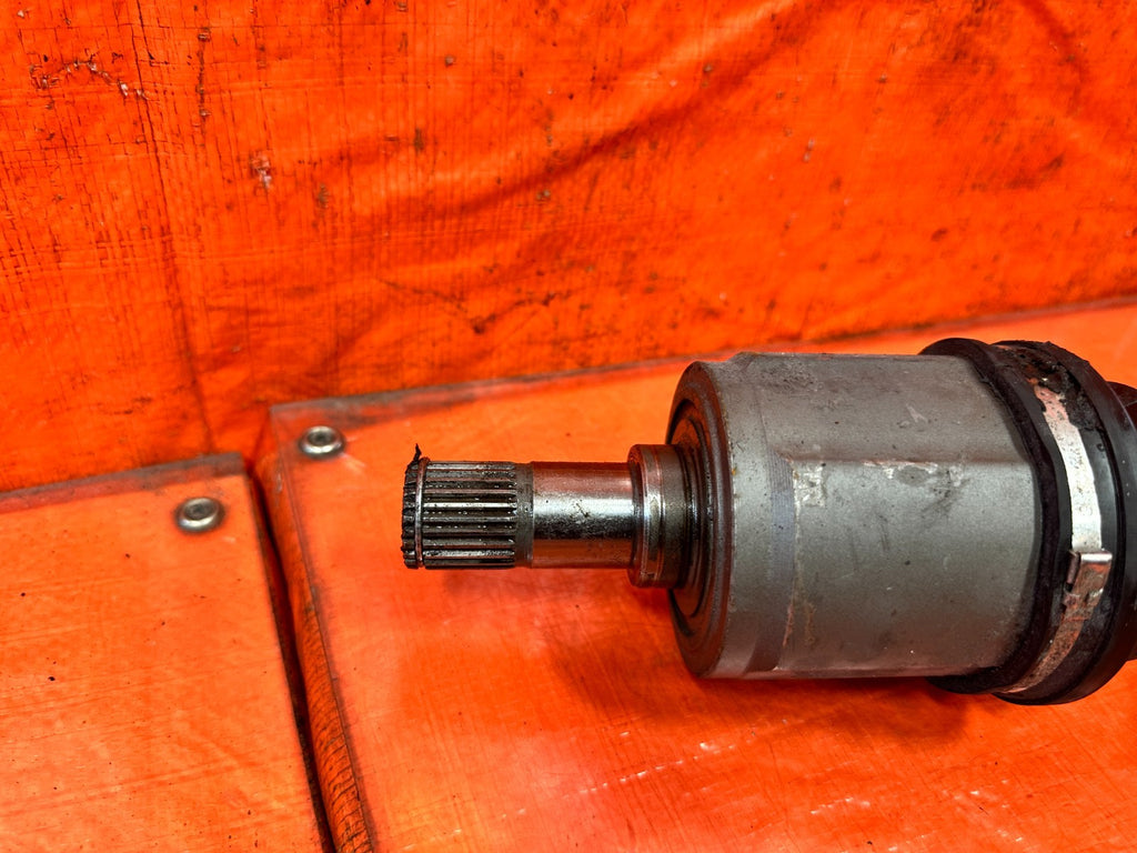 90 91 HONDA CIVIC HATCHBACK   AXLE / CV JOINT   PASSENGER RIGHT SIDE OEM 3256