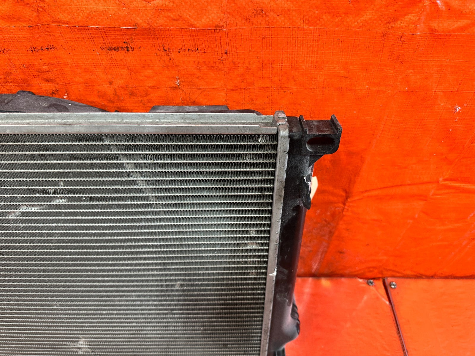 18 20 DODGE CHARGER GT 6 CYLINDER MODEL   RADIATOR WITH FAN   OEM #3LI13