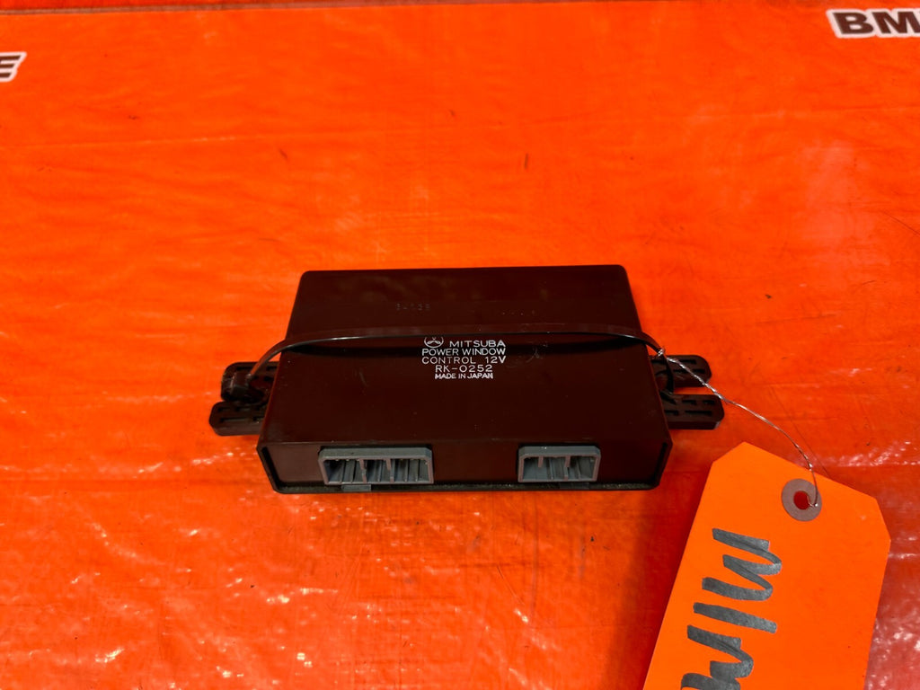 93 97 HONDA DEL SOL   WINDOW CONTROL MODULE COMPUTER UNIT BOX   OEM #2562