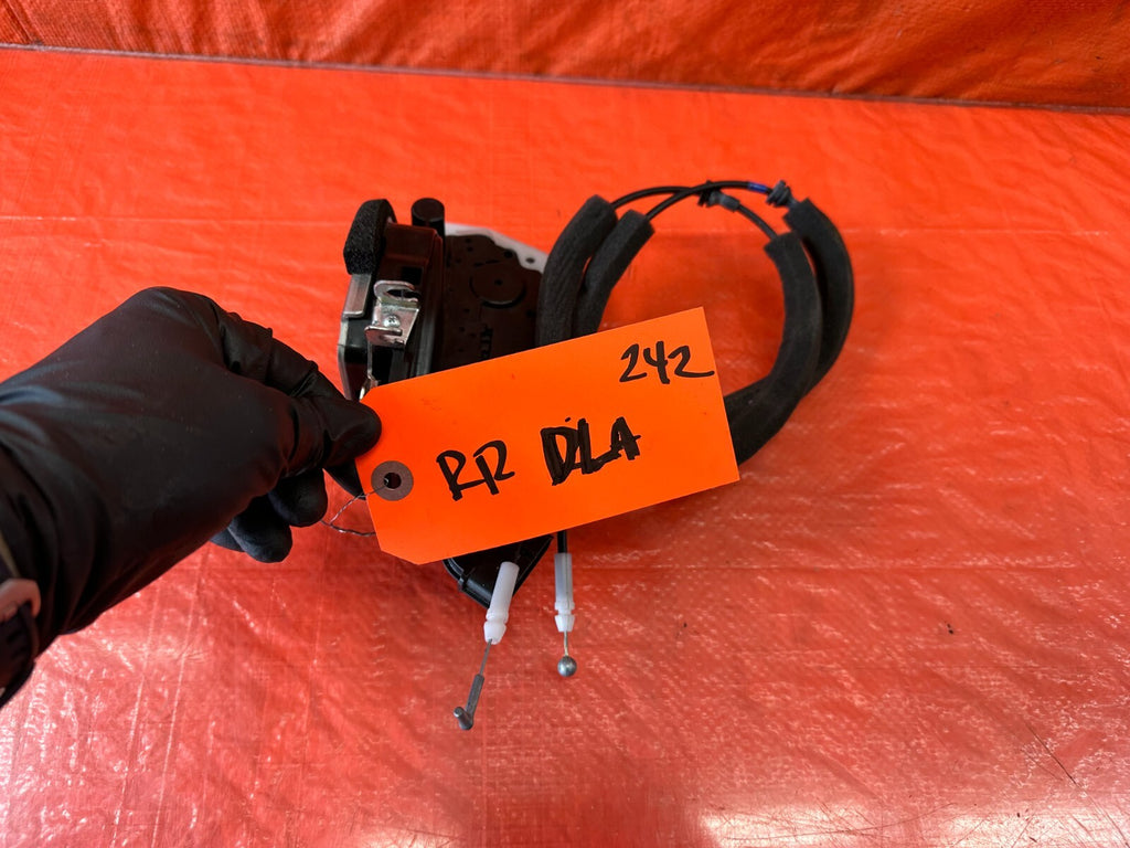 14 20 INFINITI Q50   PASSENGER RIGHT REAR DOOR LOCK ACTUATOR LATCH   OEM #24210