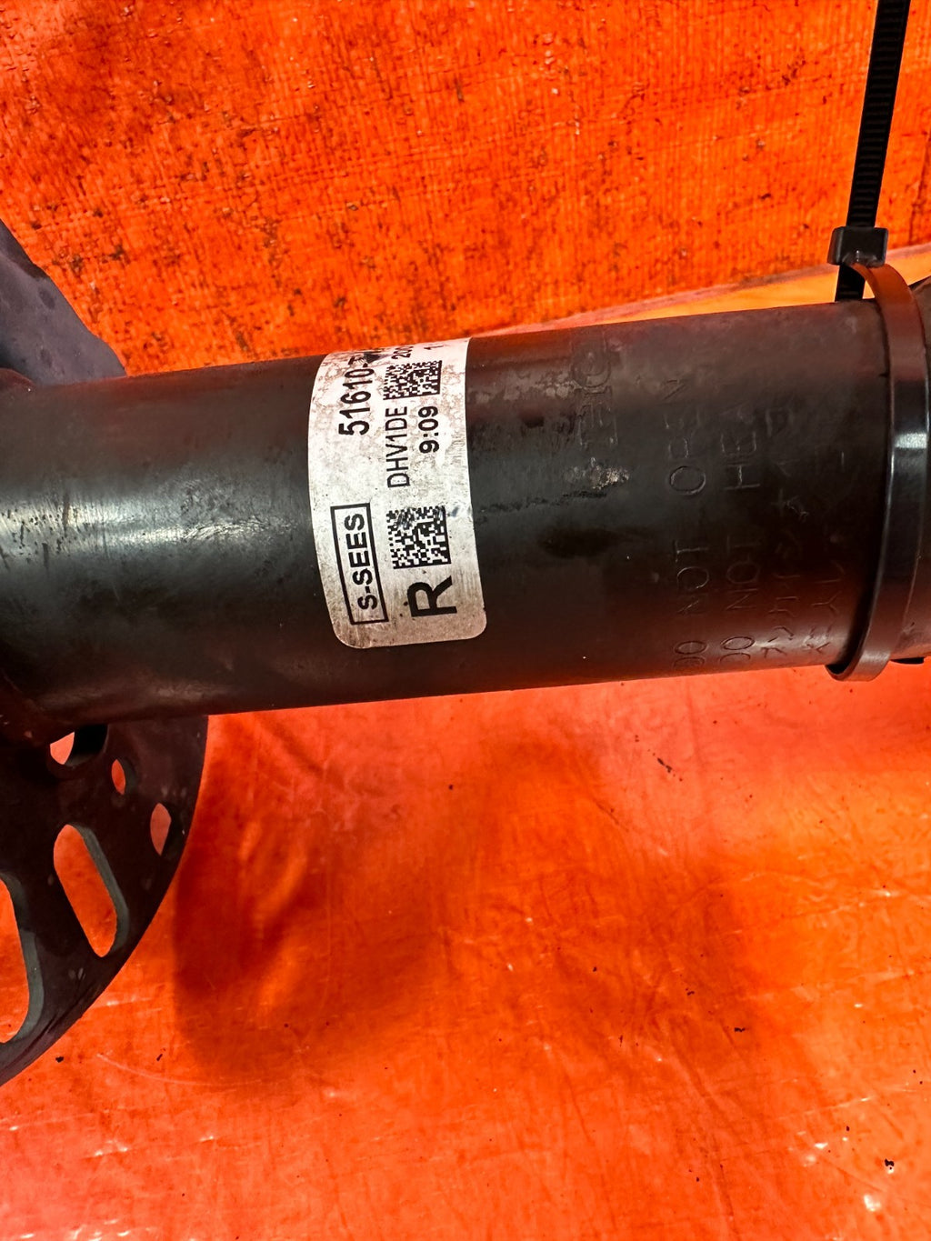 18 22 HONDA ACCORD 1.5L PASSENGER RIGHT FRONT SHOCK AND SPRING ABSORBER OEM 3245