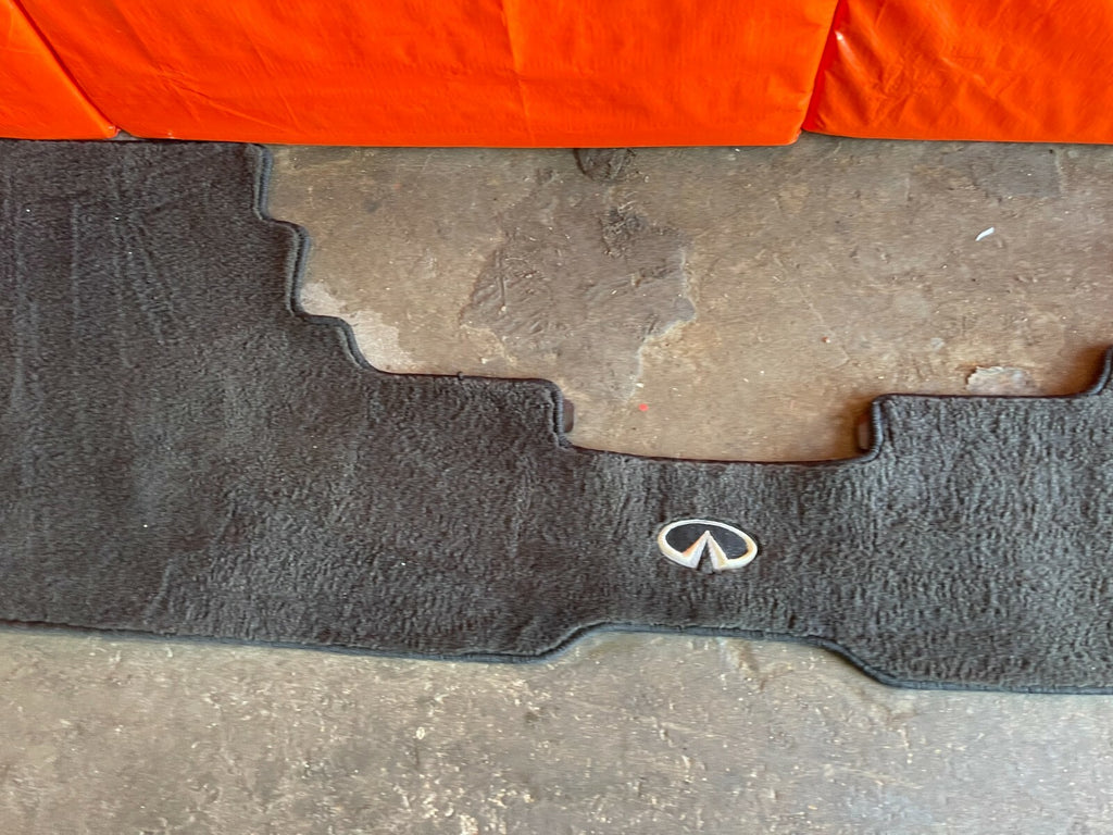 08 13 INFINITI G37   2D SPORT   REAR   INTERIOR FLLOR MAT   BLACK COLOR   OEM OE3