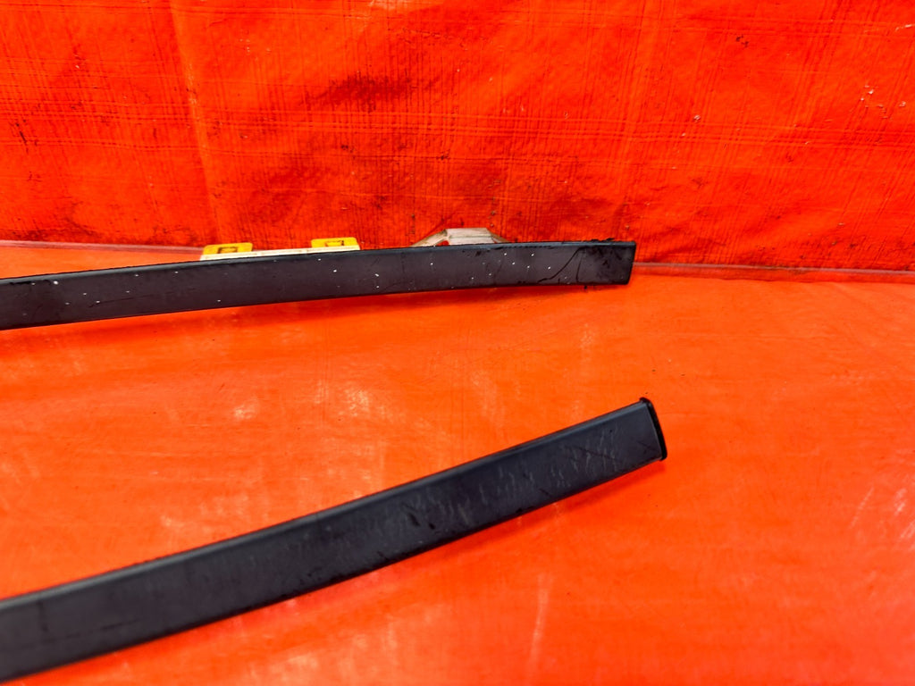 97 01 HONDA CR V CRV   ROOF TRIM ROOF DRIP MOLDING TRIM LEFT RIGHT OEM #30110