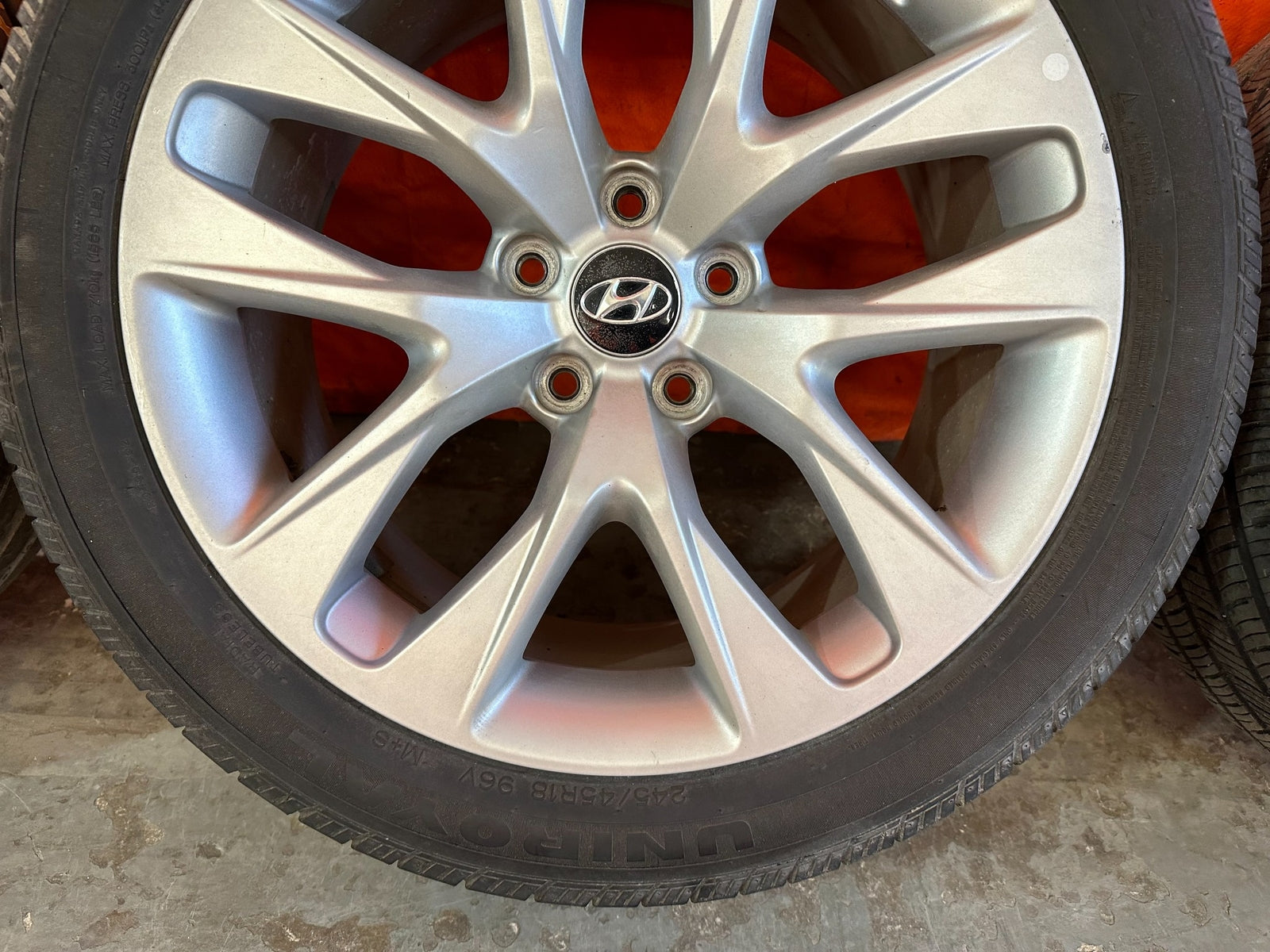 10 16 HYUNDAI GENESIS COUPE   18 INCH FACTORY WHEELS W/ TIRES   OEM OE RIMS #21910
