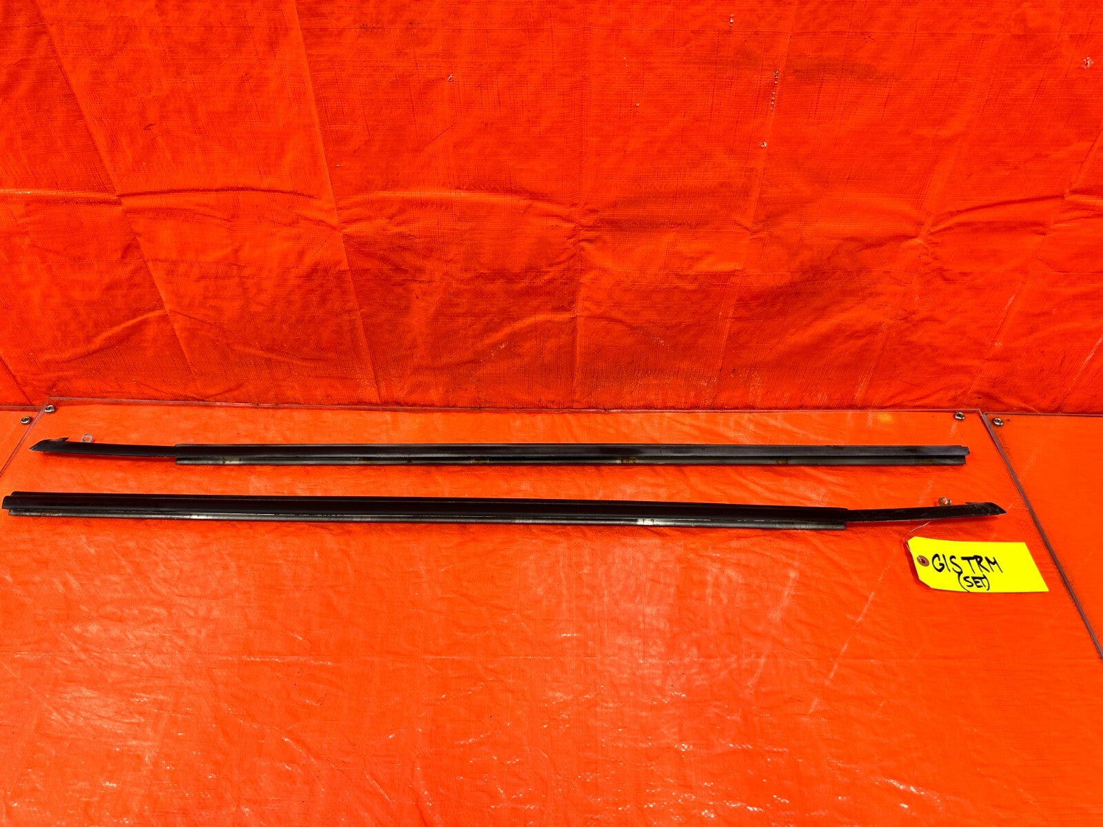 88 89 HONDA CRX   FRONT & REAR / LEFT & RIGHT EXTERIOR WINDOW GLASS TRIM OEM 2770