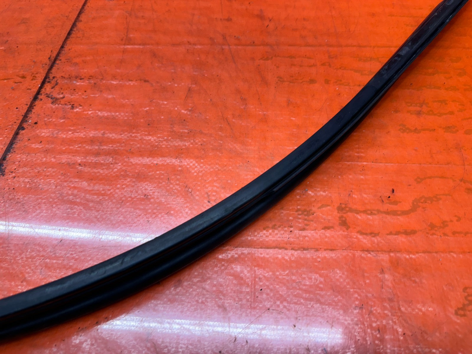92 96 HONDA PRELUDE LEFT DRIVER DOOR WEATHERSTRIP OEM #33214