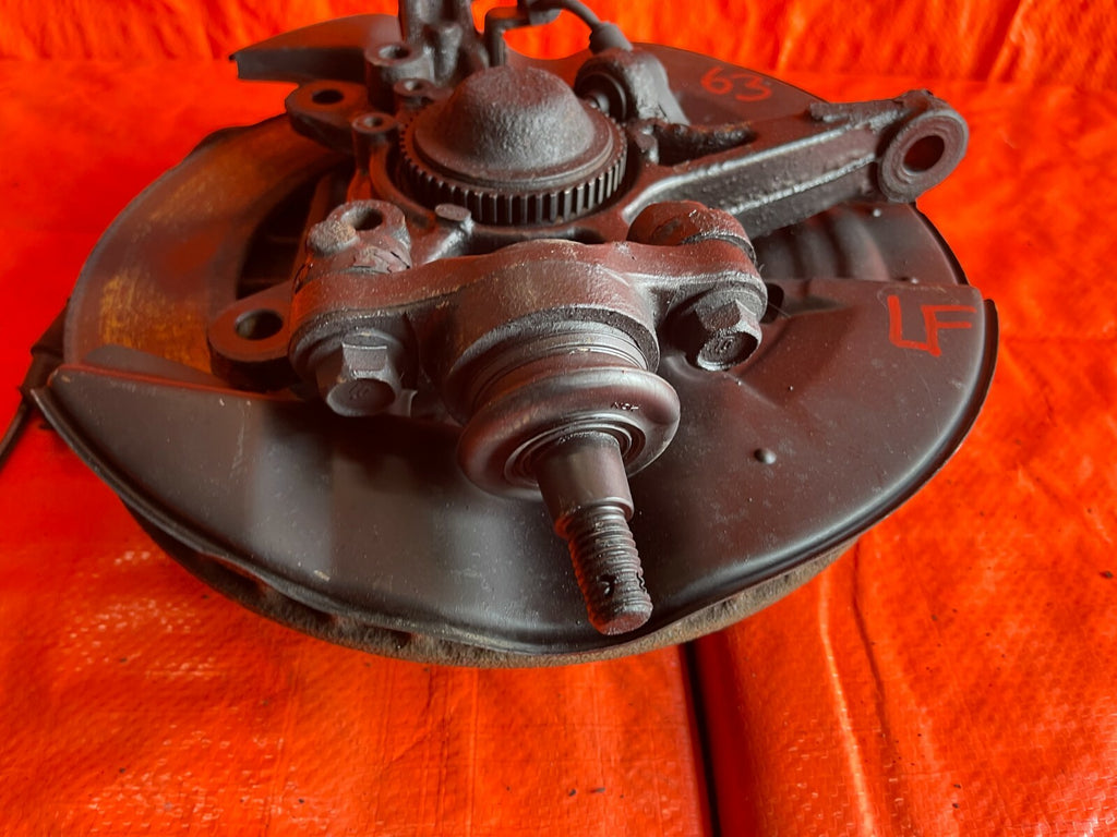 00 05 HONDA S2000   DRIVER LEFT FRONT SPINDLE KNUCKLE HUB W/ ROTOR ABS WIRE #63 11