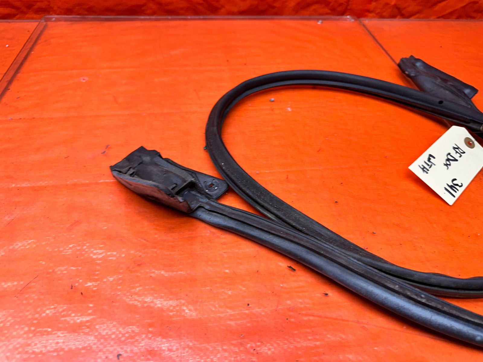94-01 ACURA INTEGRA 4D RIGHT FRONT PASSENGER DOOR WEATHER STRIP SEAL OEM #3415